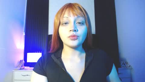 Honney online show from 01/28/25, 02:43