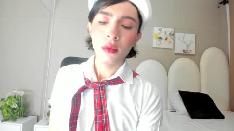 Snapshot of honey_hex_ chatting on 05/13/26, 12:57 honey_hex_ online show from 05/13/26, 12:57