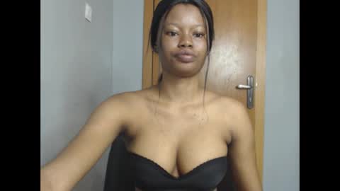 Sonia online show from 12/16/25, 06:51
