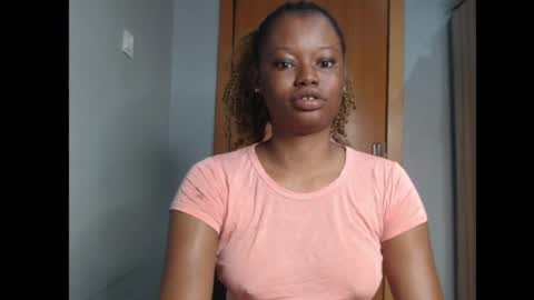 Sonia online show from 06/16/26, 07:22