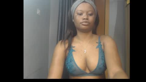 Sonia online show from 07/16/26, 07:25