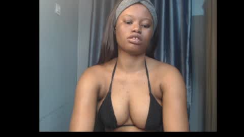 Sonia online show from 07/18/26, 07:12