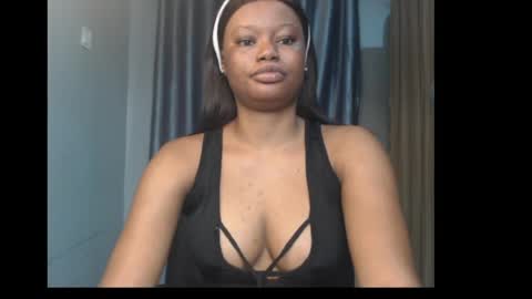 Sonia online show from 07/25/26, 06:55