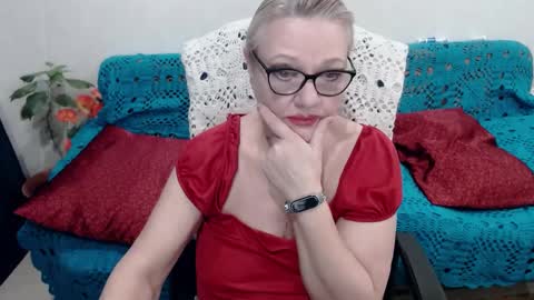 Honey Lady online show from 02/15/25, 09:05