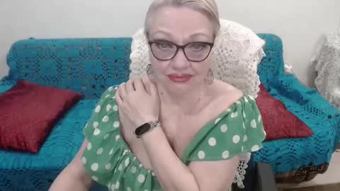 Honey Lady online show from 02/08/26, 09:23