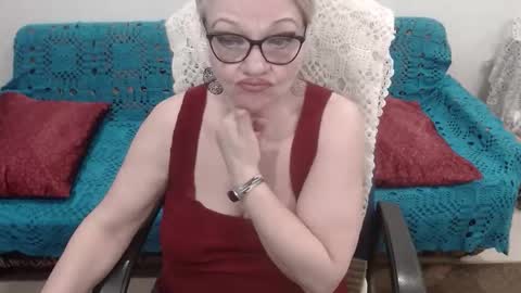 Honey Lady online show from 03/18/26, 10:18