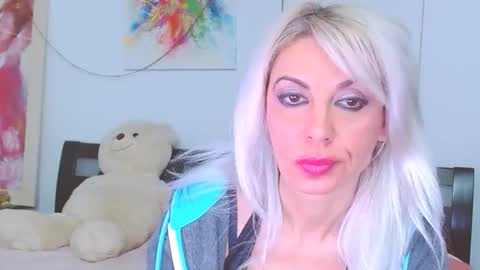 honey_lara online show from 01/13/26, 11:10