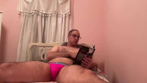 honey_man14 online show from 11/06/25, 06:31