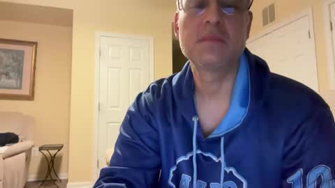 honey_man14 online show from 12/20/25, 03:35
