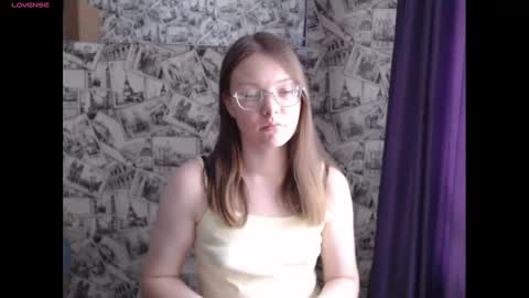 Lina online show from 01/01/25, 10:11