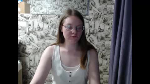 Lina online show from 02/26/25, 02:03