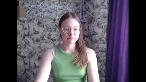 Lina online show from 03/03/25, 10:28