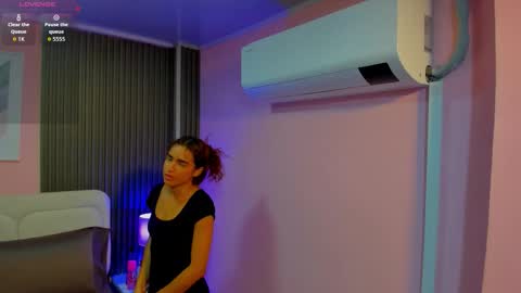 honey_sofii_ online show from 03/27/26, 09:32