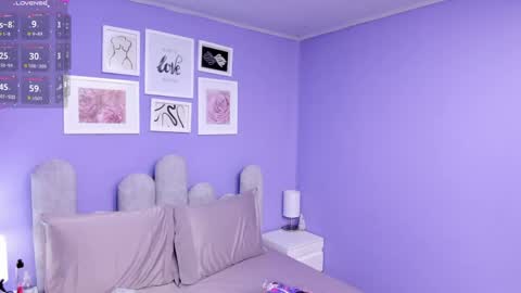 honey_sofii_ online show from 05/13/26, 11:18