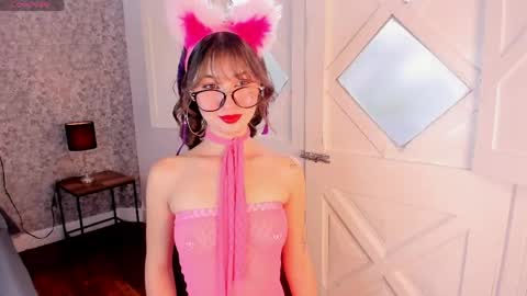 Snapshot of honey_sweet777 chatting on 04/16/26, 09:15 honey_sweet777 online show from 04/16/26, 09:15