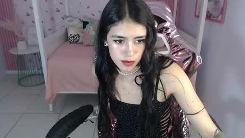 HONEY  online show from 01/15/25, 04:00