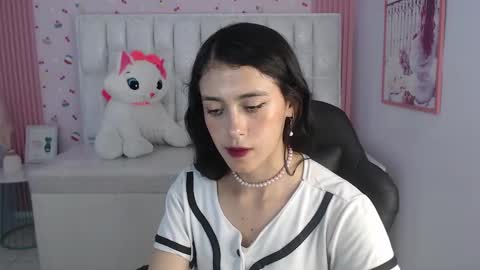 HONEY  online show from 01/23/25, 11:15