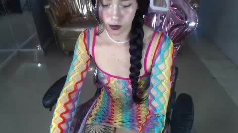 HONEY  online show from 02/26/25, 01:19