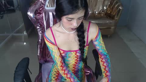 HONEY  online show from 02/26/25, 04:24