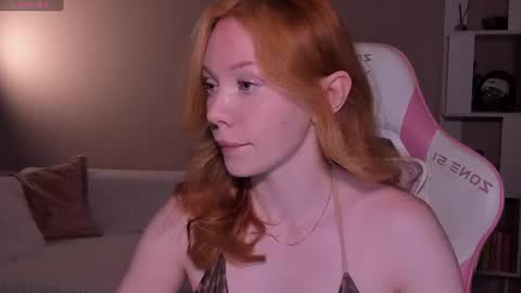 honeyautumn online show from 06/24/26, 08:19