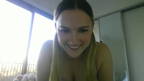 honeyblakex online show from 04/26/26, 11:02