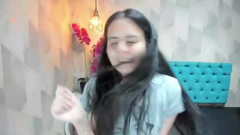Emily online show from 07/28/26, 07:39