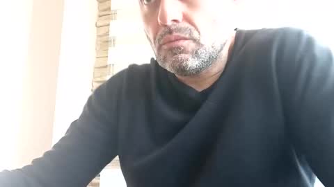 Snapshot of honeydaddyforyou chatting on 02/27/25, 09:11 honeydaddyforyou online show from 02/27/25, 09:11