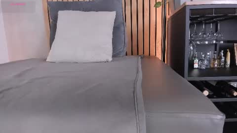 Sofia independent model online show from 07/23/26, 10:35