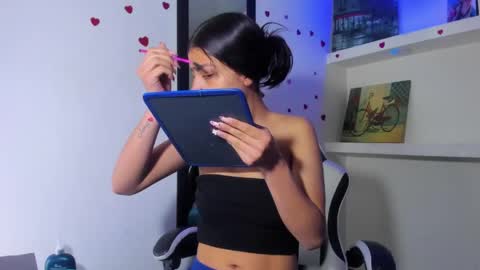 HONEY LUXE online show from 05/21/26, 12:01