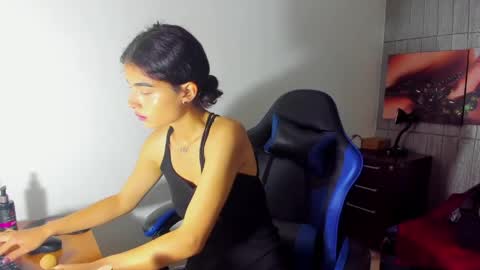 HONEY LUXE online show from 06/06/26, 04:17