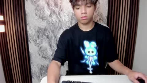 honeymoon_sariel online show from 04/26/26, 08:45