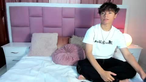 honeymoon_sariel online show from 05/10/26, 02:11