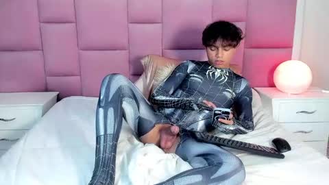 honeymoon_sariel online show from 05/11/26, 04:04