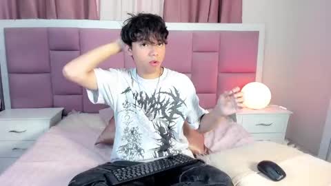 honeymoon_sariel online show from 05/15/26, 01:29