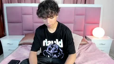 honeymoon_sariel online show from 05/16/26, 01:54