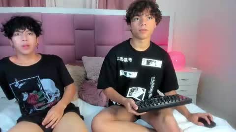 honeymoon_sariel online show from 06/14/26, 04:36