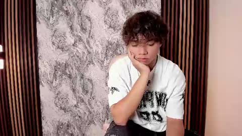 honeymoon_sariel online show from 06/25/26, 01:15