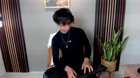 honeymoon_sariel online show from 07/08/26, 12:42