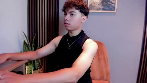 honeymoon_sariel online show from 07/27/26, 07:32