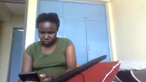 Snapshot of honeymuny chatting on 11/07/25, 08:14 Honeymuny online show from 11/07/25, 08:14