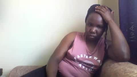 Snapshot of honeymuny chatting on 11/28/25, 07:44 Honeymuny online show from 11/28/25, 07:44