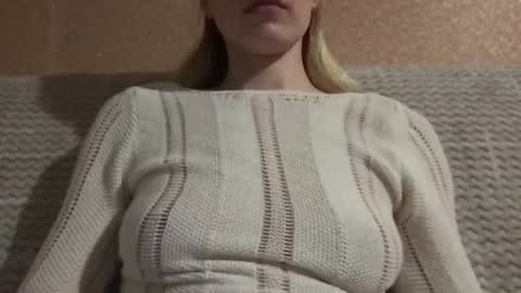 honeynymph online show from 02/17/25, 05:32