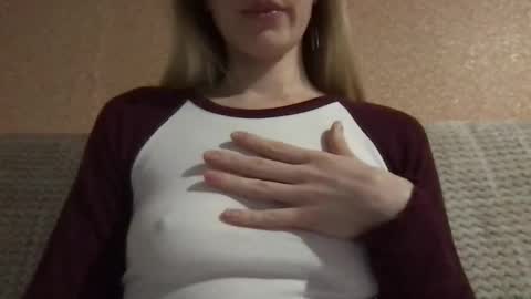 honeynymph online show from 02/23/25, 03:35