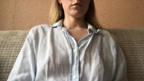 honeynymph online show from 03/12/25, 12:36