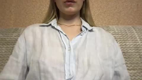 honeynymph online show from 03/12/25, 03:40
