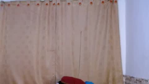 Victoria online show from 05/15/26, 09:49