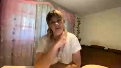 Snapshot of honeyrose333 chatting on 09/09/25, 07:30 Vita online show from 09/09/25, 07:30