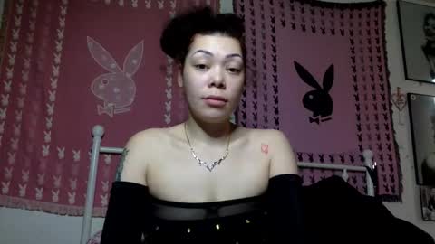 Snapshot of honeyruby chatting on 03/03/26, 03:18 Ruby Sparks online show from 03/03/26, 03:18