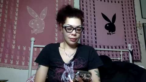 Snapshot of honeyruby chatting on 03/04/26, 03:56 Ruby Sparks online show from 03/04/26, 03:56