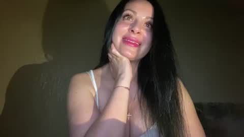 honeyvibe26 online show from 06/19/26, 08:45